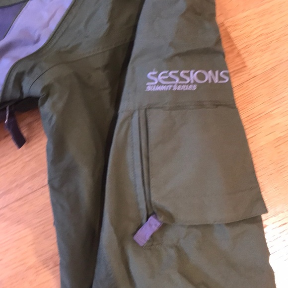 Sessions Summit Series Snowboarding Jacket, Small - Picture 4 of 11